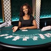 casino world লাইভ ক্যাসিনোতে রুলেট টেবিলে বাংলাদেশি খেলোয়াড় বেট করছেন